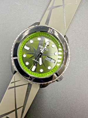 ONE PIECE Seiko 5 SPORTS SKX SRPH67 Watch Roronoa Zoro Limited