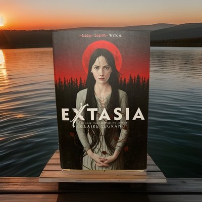 Claire Legrand Extasia (Hardback)
