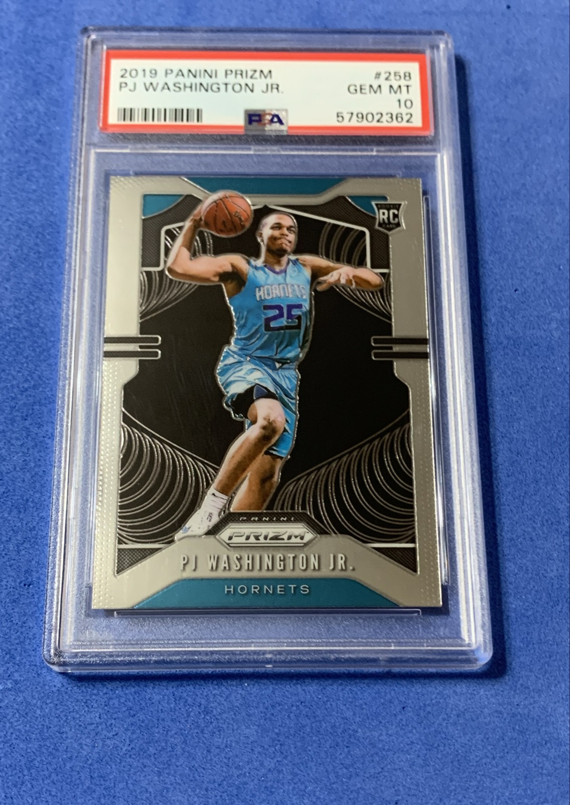 2019-20 Panini Prizm - Rookie PJ Washington Jr. #258 Ball in Right Hand (RC)