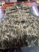 MUDDY TRX SOFTSHELL MOSSY OAK BOTTOMLAND VEST (PLEASE READ THE DESCRIPTION)
