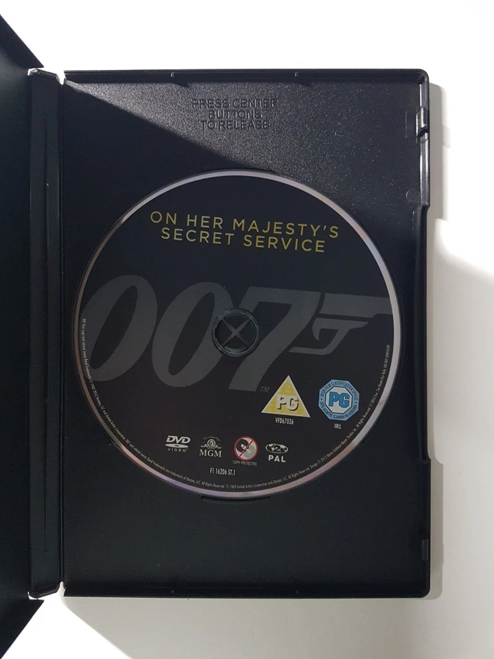 James Bond DVD Bundle Golden Eye On Her Majestys Secret Service VGC Free Postage - Image 4 of 4