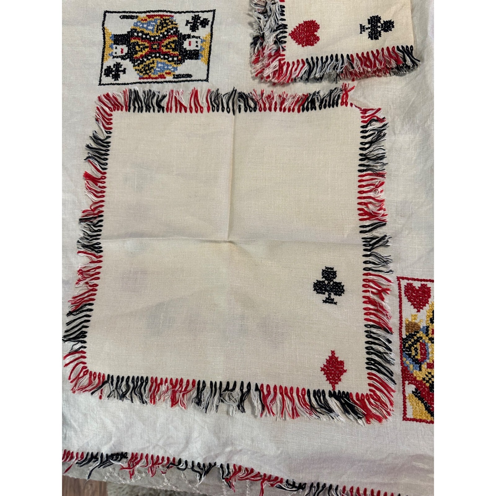 Vtg Embroidered Playing Cards Tablecloth Napkins Man Cave Table Top ...