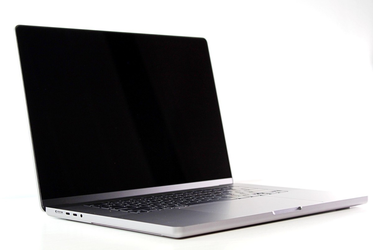 MacBook Pro 2021 16インチ M1 Pro 16GB/512GB Amazon.com: Apple Late 2021 MacBook Pro with Apple M1 Pro