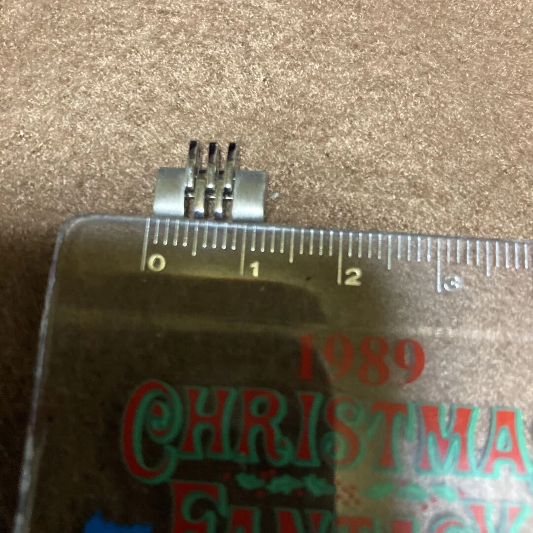 SAINT LAURENT (YSL) Yves Saint Laurent 5421 H10031 Analogico Donna Saint Laurent Orologi Vintage 765824