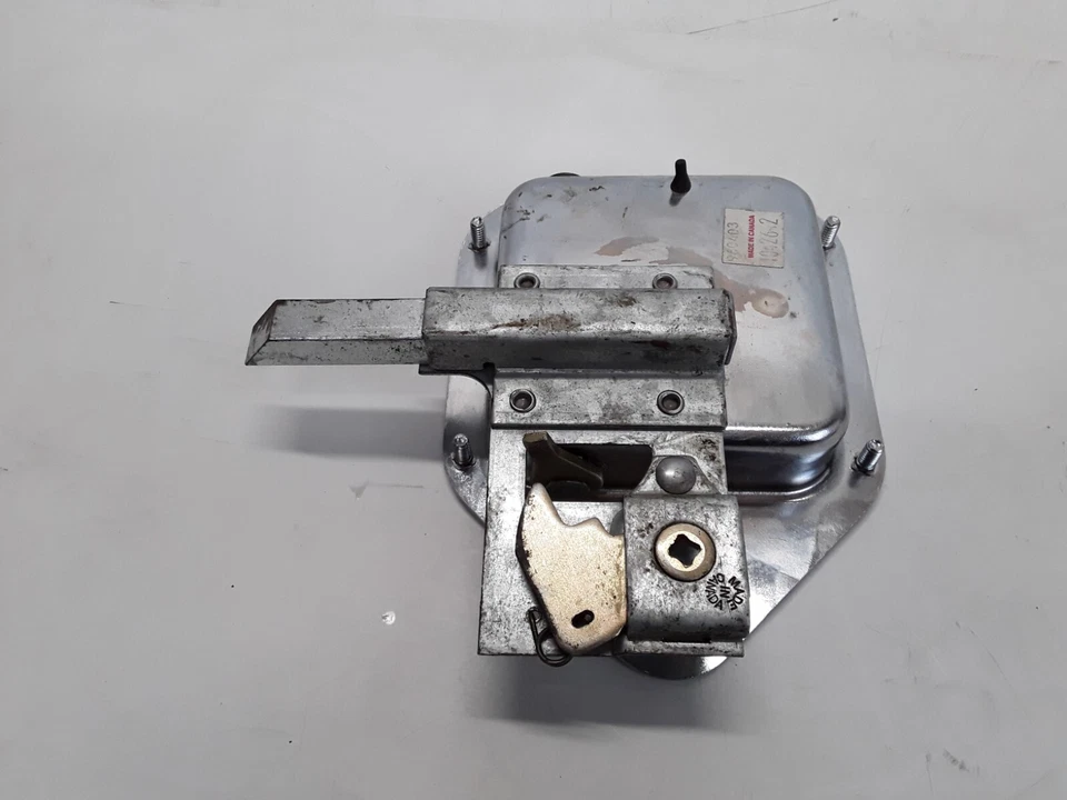 Manija de puerta exterior derecha genuina Kenworth 2004-2007 T600A 2004-2015 T800 W900 Foto 4 de 4