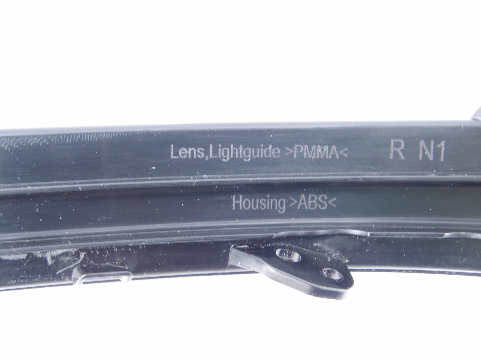 22-24 OEM MERCEDES C W206 GLC X254 EQE V295 TURN SIGNAL LENS  