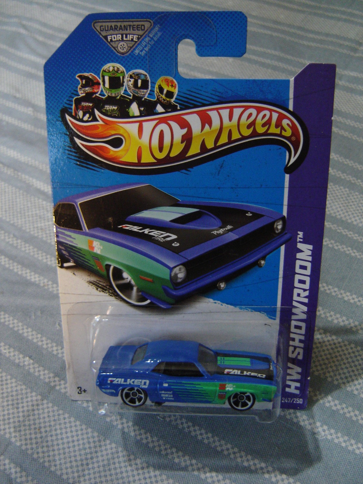 Hot Wheels HW SHOWROOM Blue/Green '70 Plymouth AAR CUDA