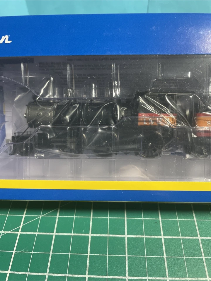 New! HO ATH87245 2-6-0 Mogul DCC+ Sound Ready SP $ 219.99 - Image 2 of 4