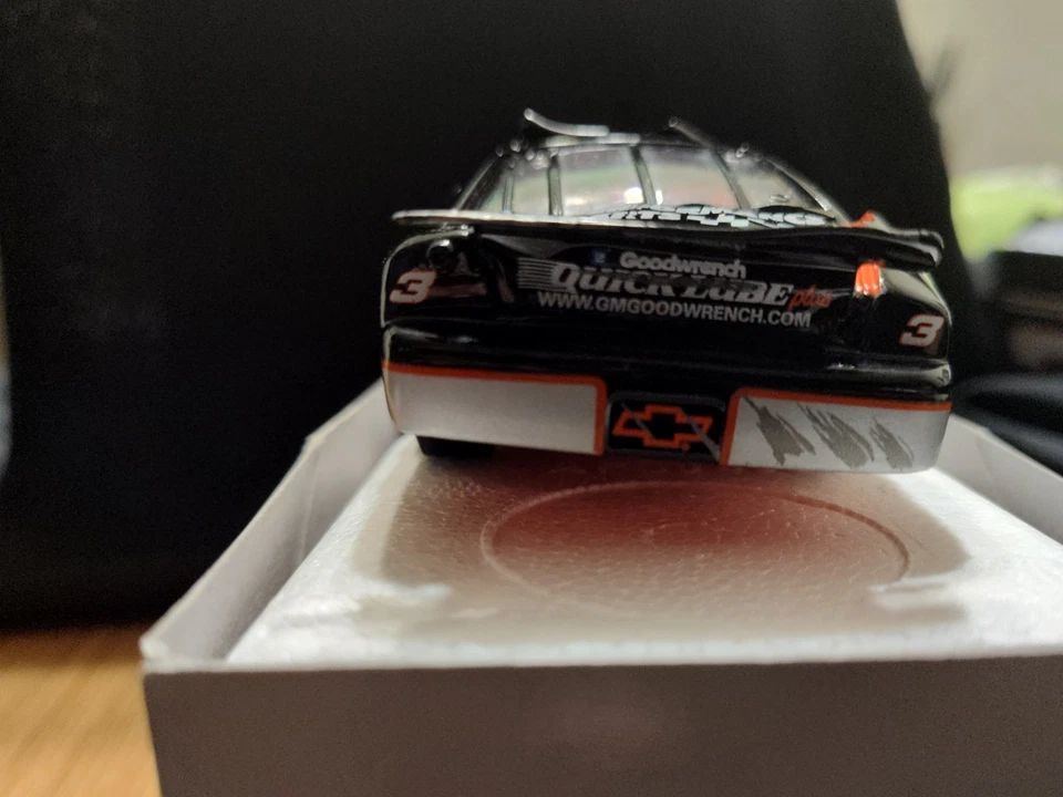 Dale Earnhardt #3 GM Goodwrench 1/32 RCR MUSEUM Raced Version SERIES 2000 - Image 4 of 4