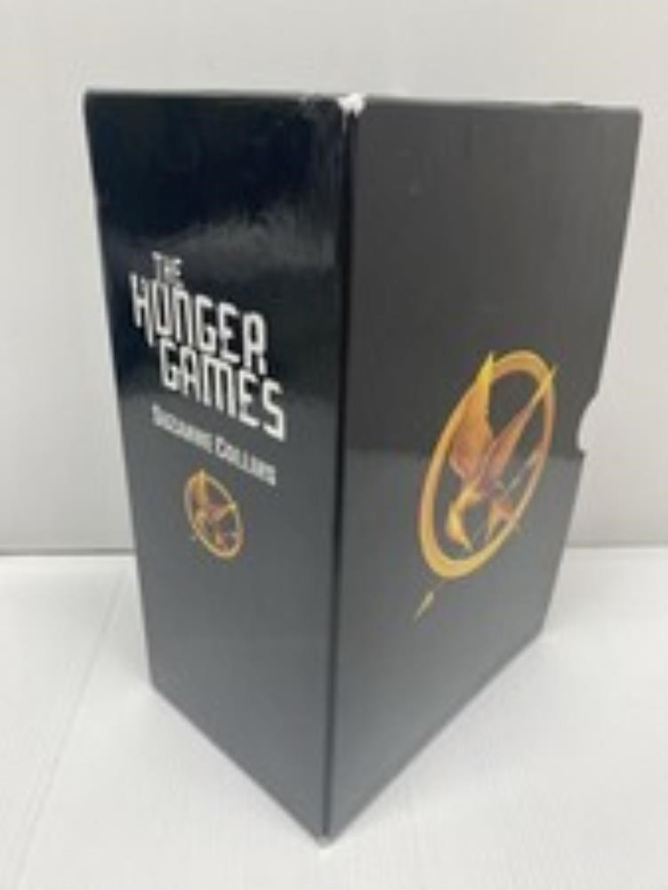 Hunger Games Trilogy - 3 Books Collection Set by Collins, Suzanne