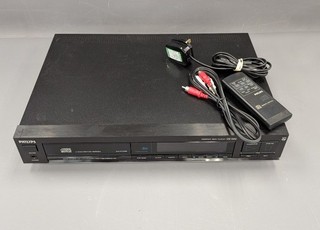 PHILIPS CD582/052 Compact Disc Player Hi Fi Separate W/ Remote BE2