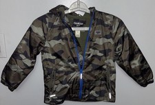 OshKosh BGosh Boys Cami Green Hooded Winter Jacket Size 5. Zipper Front w/hood.