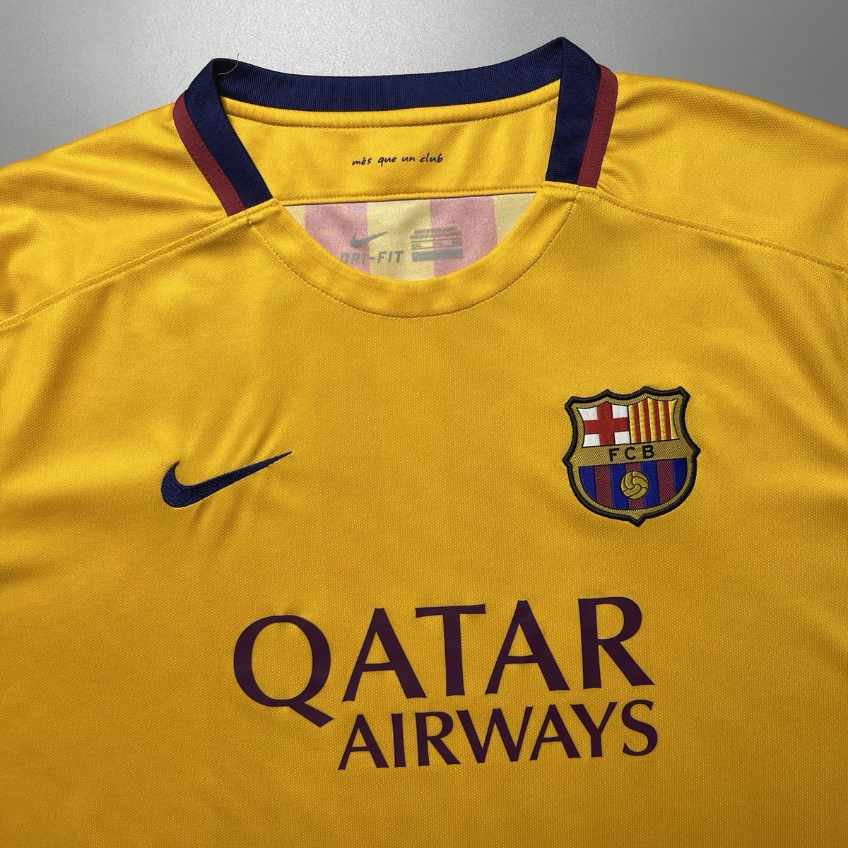 BARCELONA NIKE 2015/2016 FOOTBALL AWAY JERSEY #10 MESSI SIZE “XXL