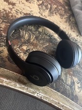 Beats Solo 4 True Wireless On-Ear Headphones - Matte Black / OPEN BOX