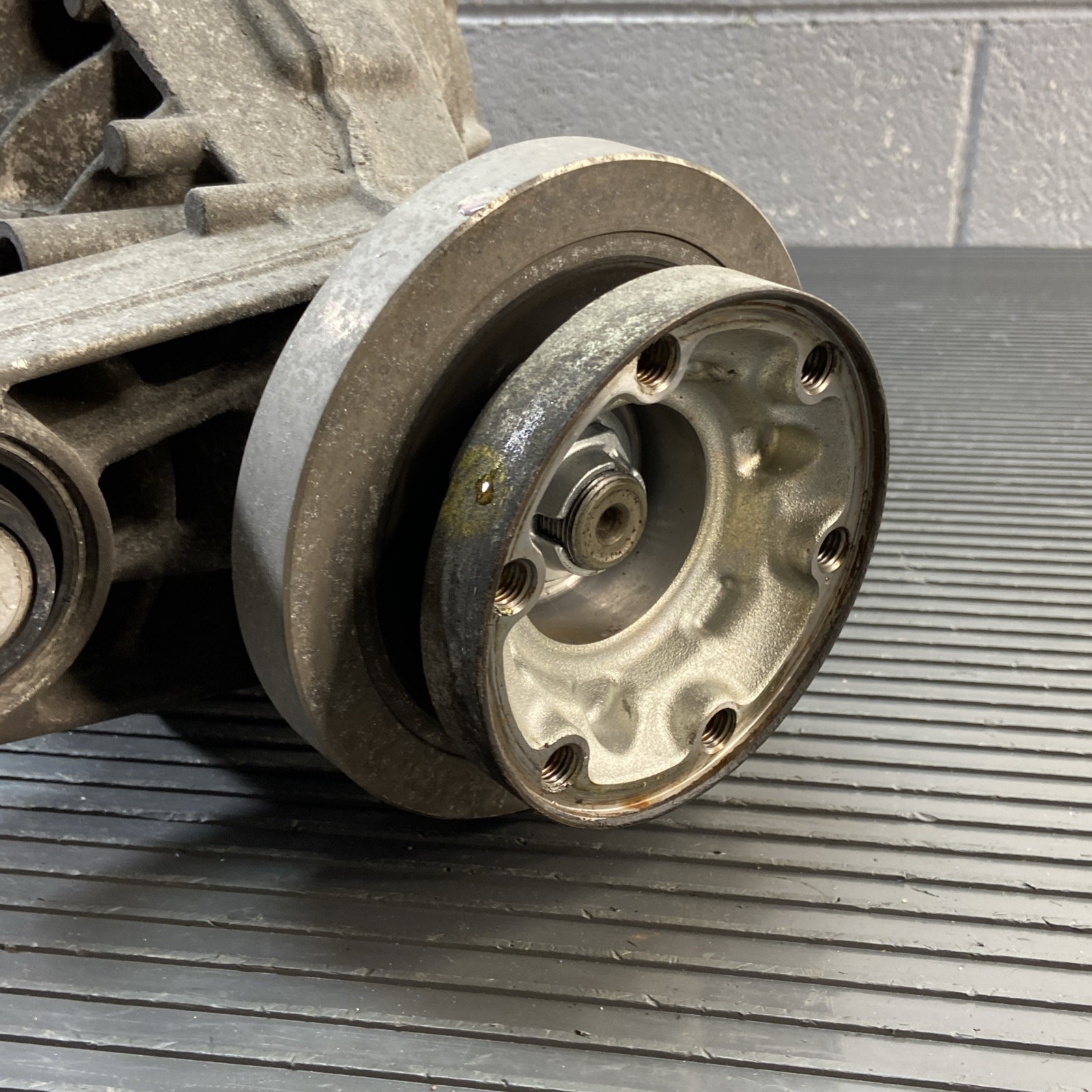2017-2024 Maserati Levante M161 3.0L Rear Differential Axle Carrier 120K Mil OEM