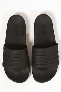 adilette mono