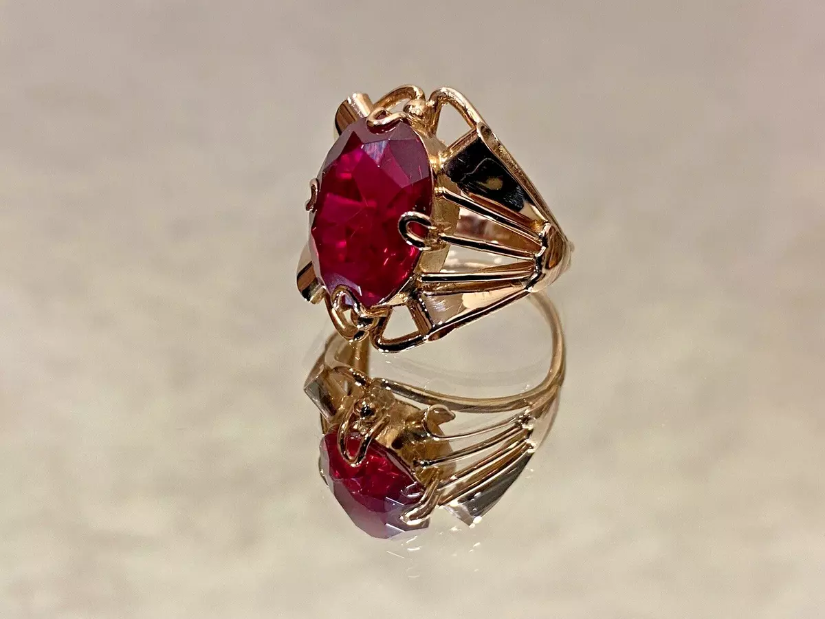 Vintage Original Soviet Rose Gold Ring with Corundum 583 14K USSR 6.48g
