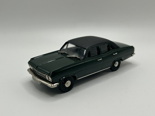 Landsowne LDM38 Vauxhall PC Viscount Laurel Green/Black 1971 LDM 38 1/43 Scale - Picture 7 of 13