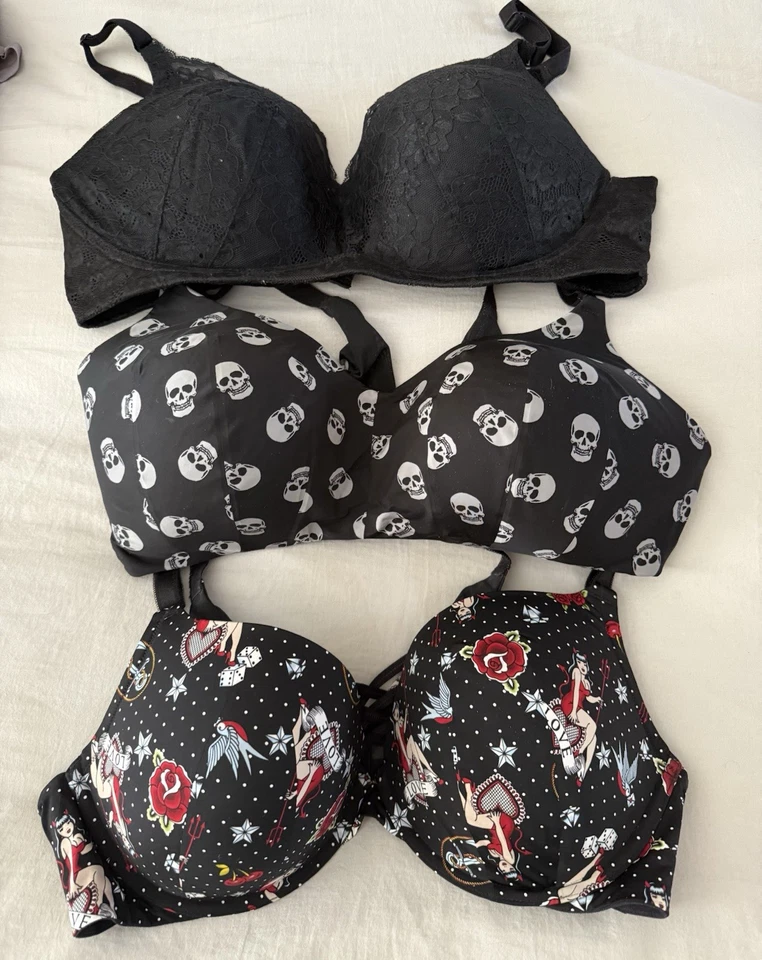 Lote De 7 Brazaletes Torrid & Third Love 42D Calaveras Rockabilly Negro Encaje Rojo Tostado Lila Foto 3 de 4