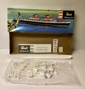 Rare Revell  1/601 S.S. United States Ocean Liner Kit# 0312/1996/READ