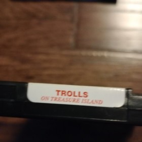 Trolls on Treasure Island Nintendo Entertainment System NES 1994 Cart +Dustcover