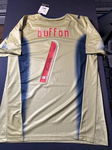 Gianluigi Buffon signed Autograph Italy Puma Soccer Jersey Beckett BAS COA - L01