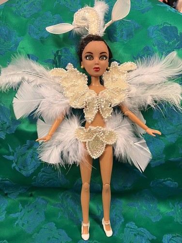 Josephine Baker OOAK Doll - Custom Collector Art Handmade Singer Dancer Showgirl - Picture 8 of 9