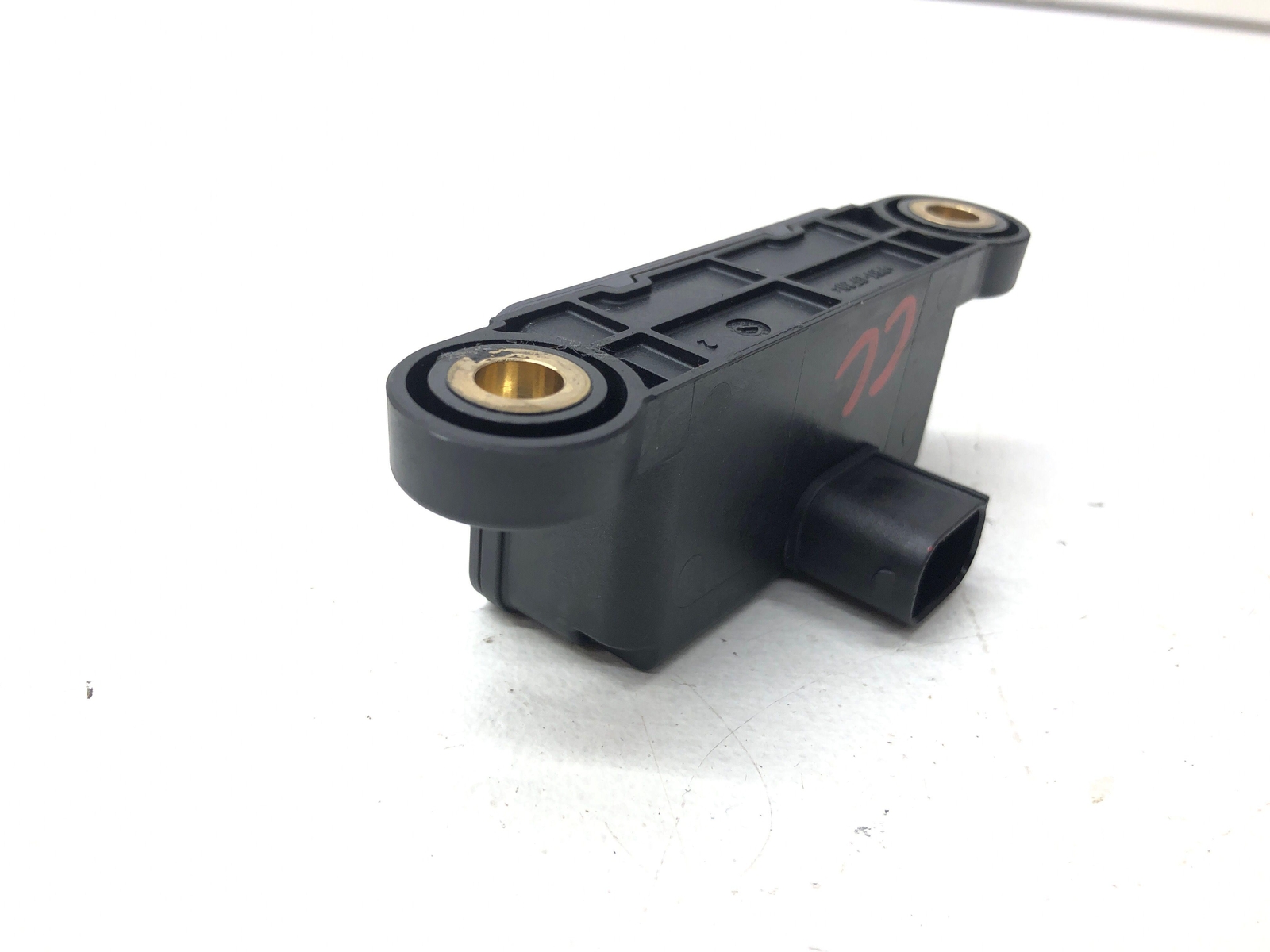 2010-2020 ASTON MARTIN RAPIDE YAW RATE SENSOR BG3314B296 OEM