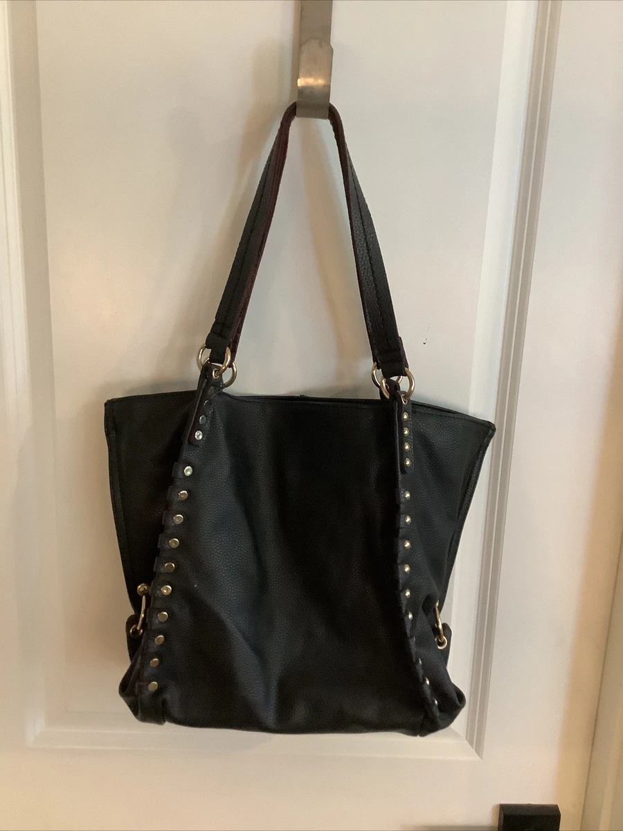 Louis Cardy - Shoulder Bag With Charm & Studded Zippers - Black