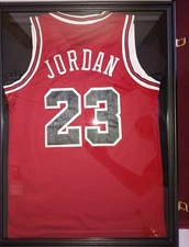 * MICHAEL JORDAN Signed Nike Rookie Jersey in Wood Case 1984/03 Nike Flight Auto