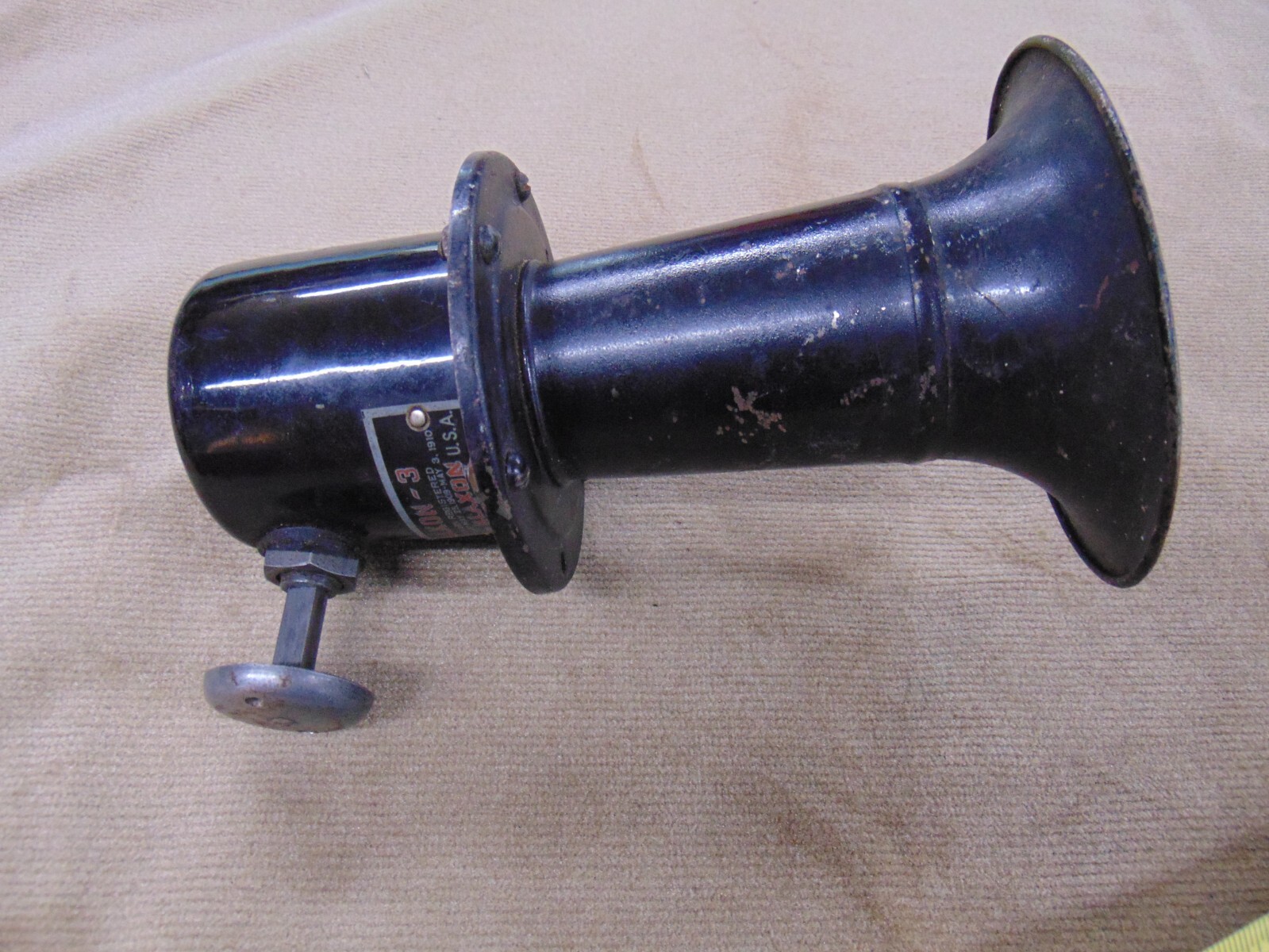 EARLY ANTIQUE VINTAGE HISTORICAL AMERICAN MOTORCYCLE KLAXON HORN INDIAN