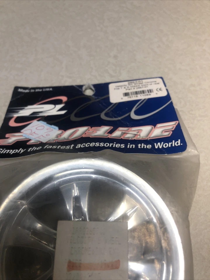 Proline Velocity six wheel chrome fits T & E Maxx front or rear No. 2657-01 - Image 2 of 3