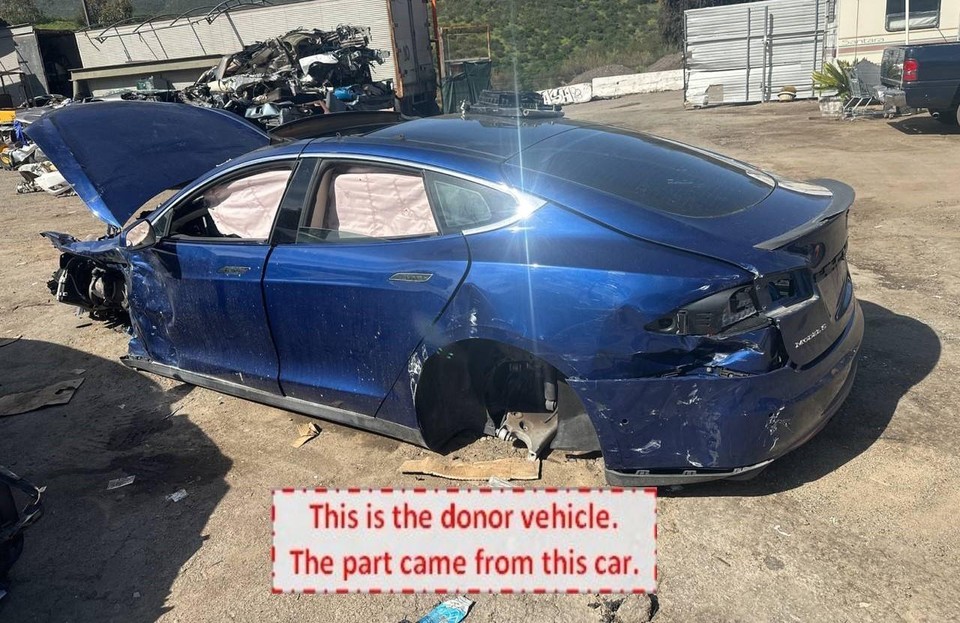 2015 TESLA S Engine Fuse Relay Junction Unit Box PIN 103440500D OEM