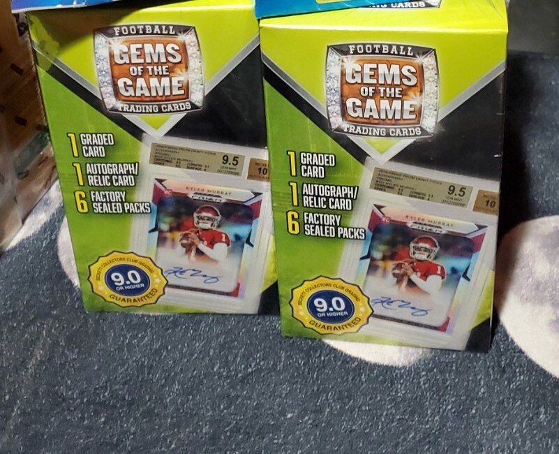 football gems of the game 1 graded card Gems of the Game Football Card Box (1 Graded Card, 5 Sealed Packs)