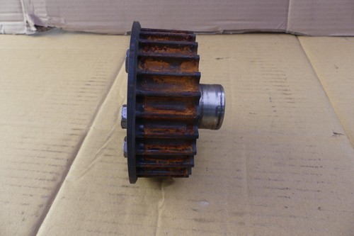 TRIUMPH THUNDERBIRD 11/09 DRIVE CARRIER PULLY ASSEMBLY - Picture 4 of 6