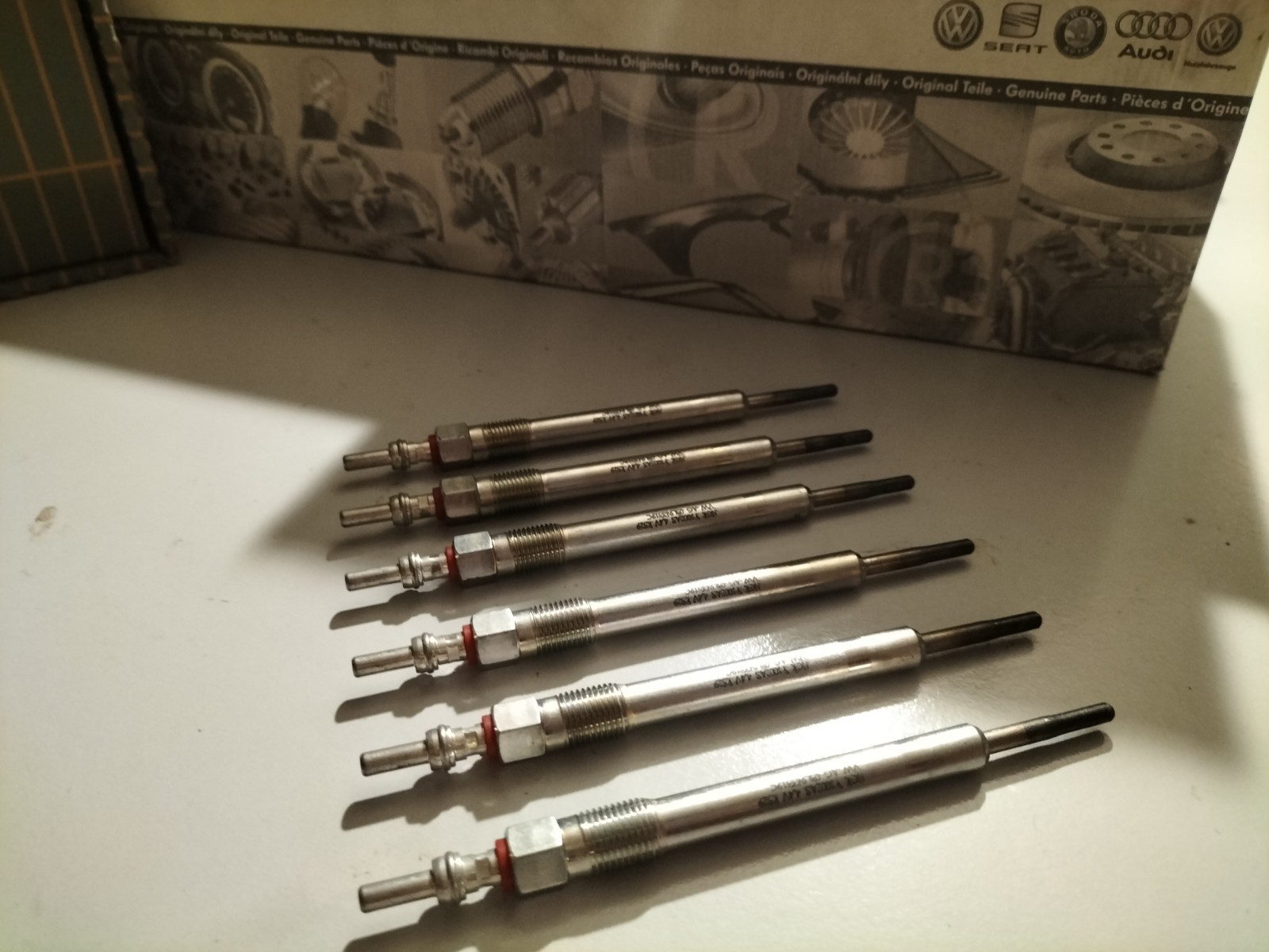 NEW 6x NGK GLOW PLUG FOR AUDI A4 A6 A8 Q5 Q7 PORSCHE VW TOUAREG 2.7 3.0 TDI