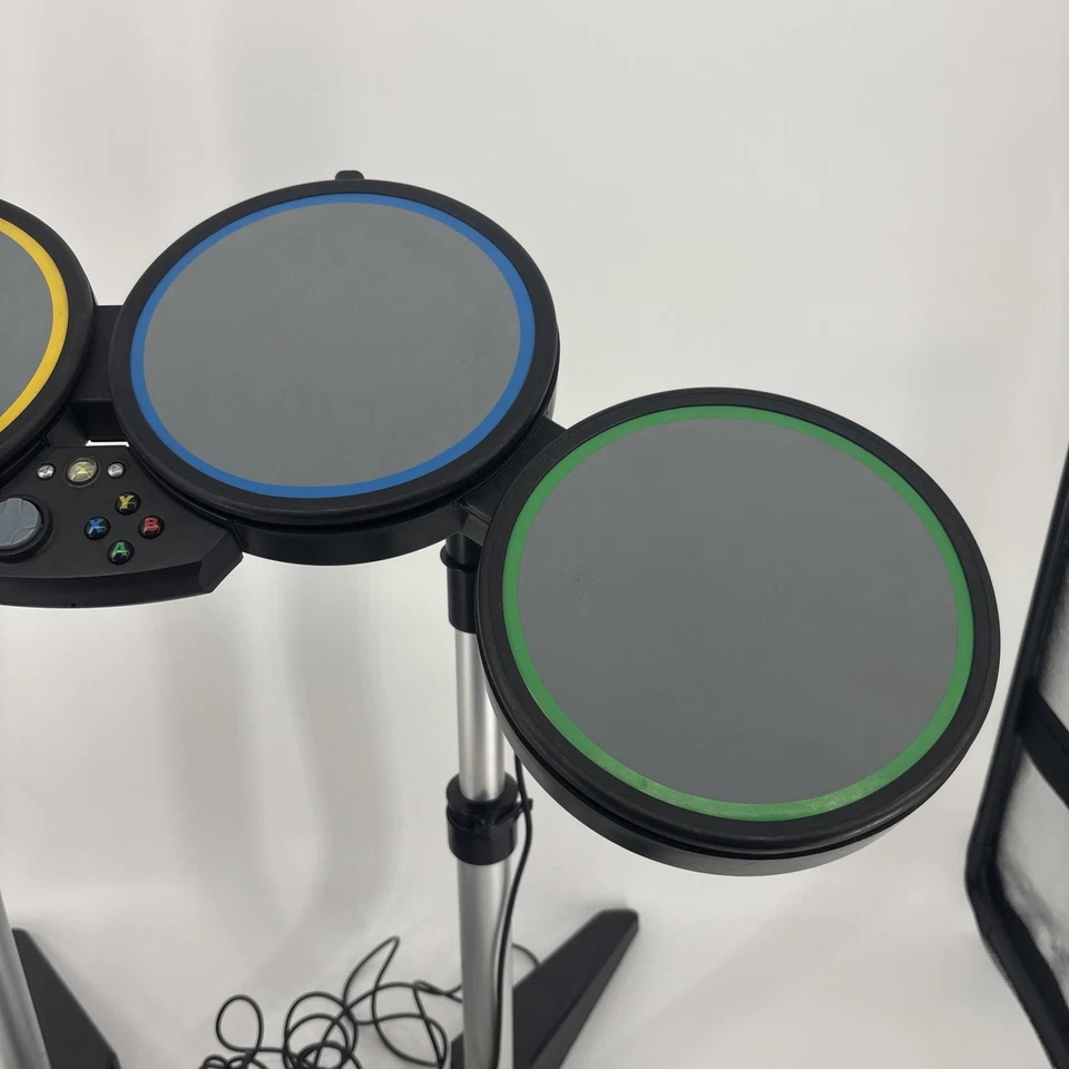 Paquete Xbox 360 Rock Band probado con juego de baquetas y micrófono. ¡Envío rápido! Foto 4 de 4