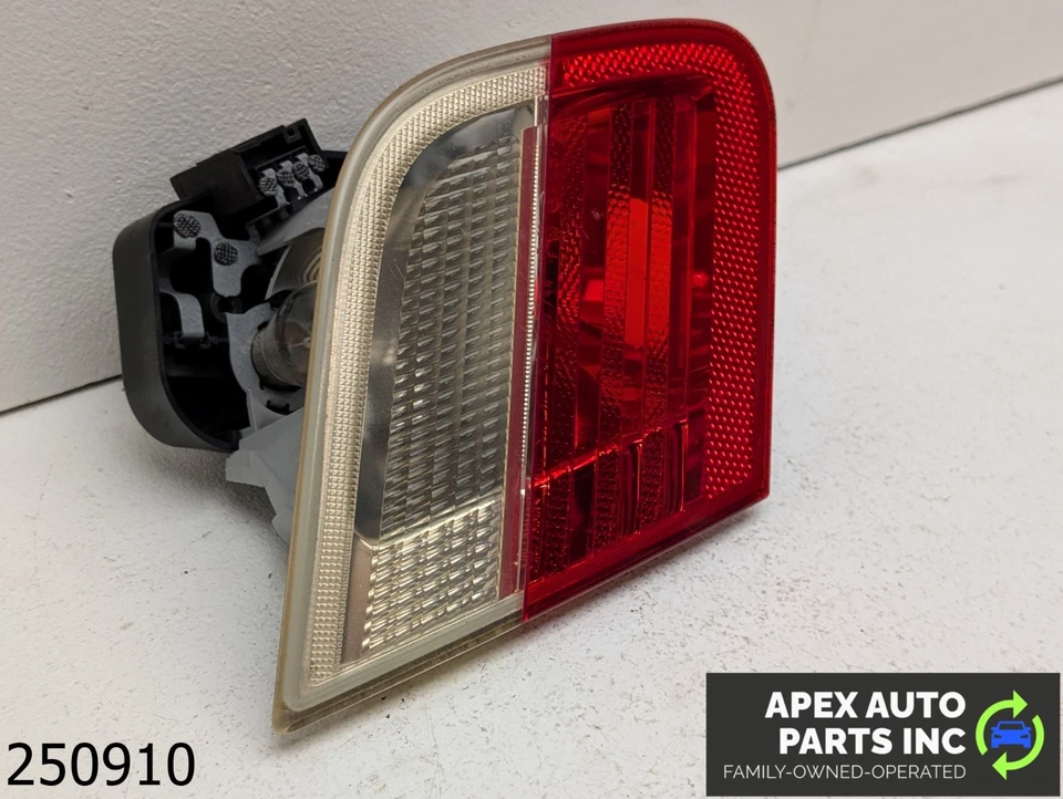 OEM 1999-2001 BMW 328Ci 2.8L Rear Trunk Lid Left Driver Side Inner Tail Light - Image 3 of 4