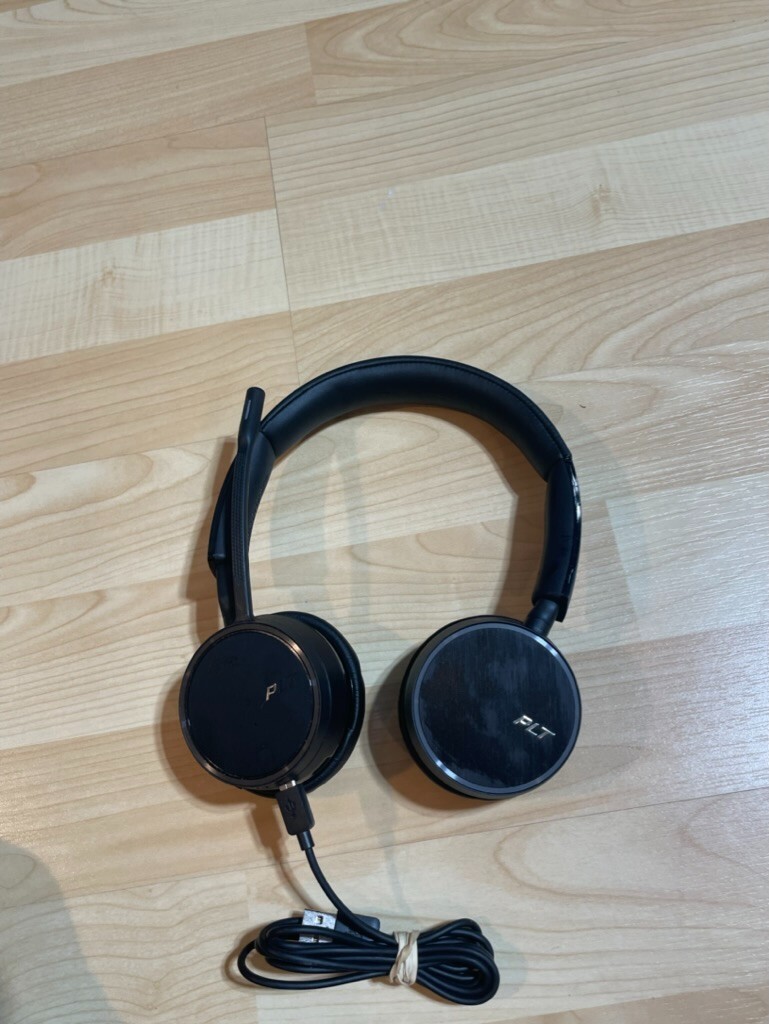 Plantronics Voyager 4220 Stereo Bluetooth Mobile Headset B4220T No