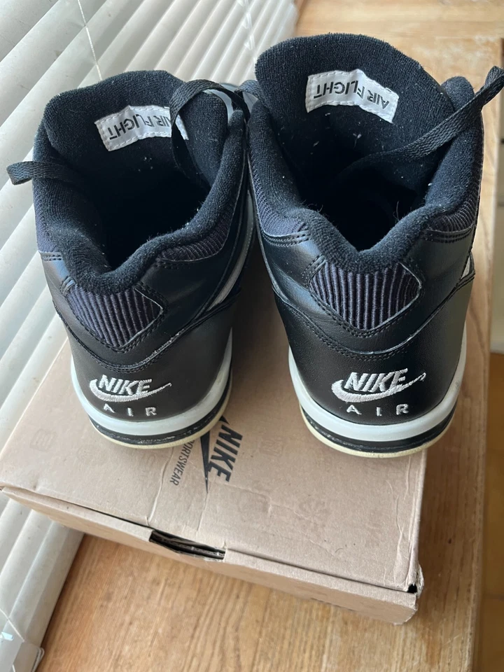 Nike Air Flight 89 (2012) Black/Zen Grey-Cool Grey 306252-010 US10 EUR44,5 - Image 4 of 4