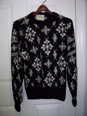 WOMENS 100% ALPACA WOOL BLACK and WHITE SNOWFLAKE