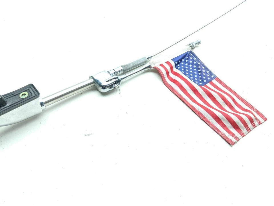 05 Honda Goldwing GL 1800 Trike Antenna w/ American Flag - Image 3 of 4