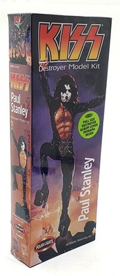 Polarlichter ungebauter Modellbausatz 5051 - Kiss Paul Stanley Zerstörer mit Poster