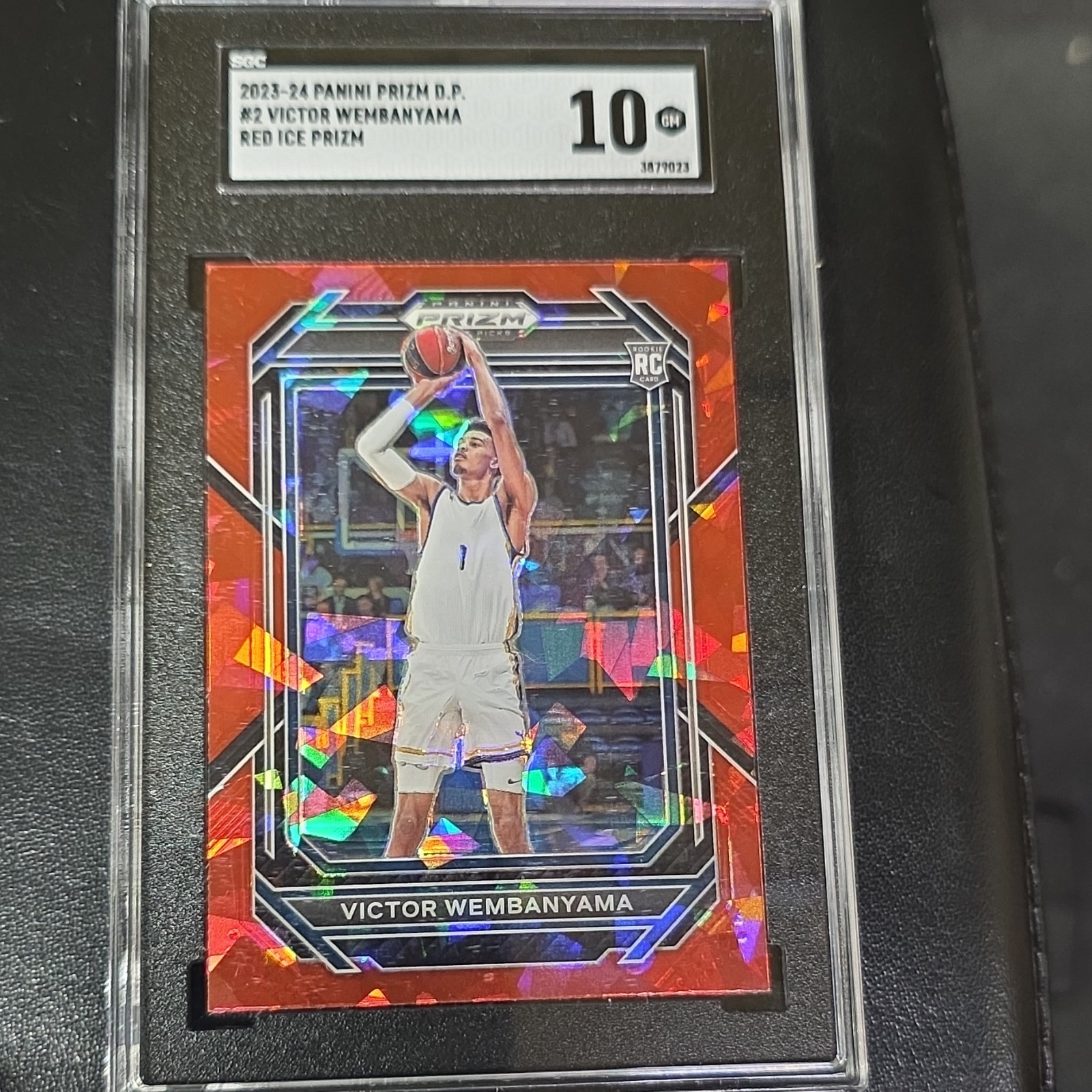2023-24 Panini Prizm Victor Wembanyama #2 Red Ice Prizm SGC 10