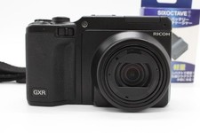 Ricoh Digital Camera GXR P10KIT 28-300mm w/battery, strap, charger 57 shots 