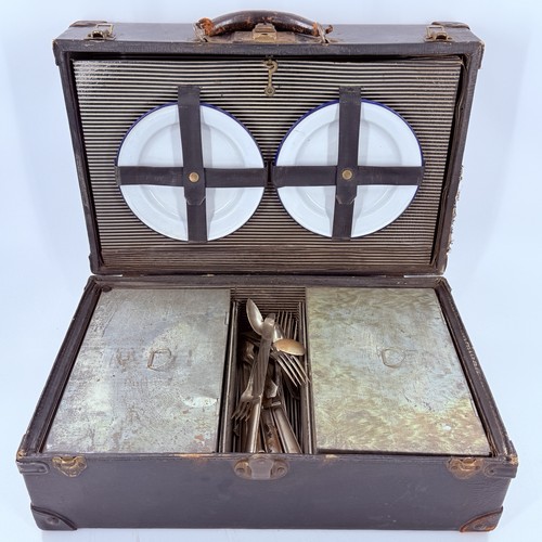 Antique Automobile Travel Picnic Set Model A or T Ford Era