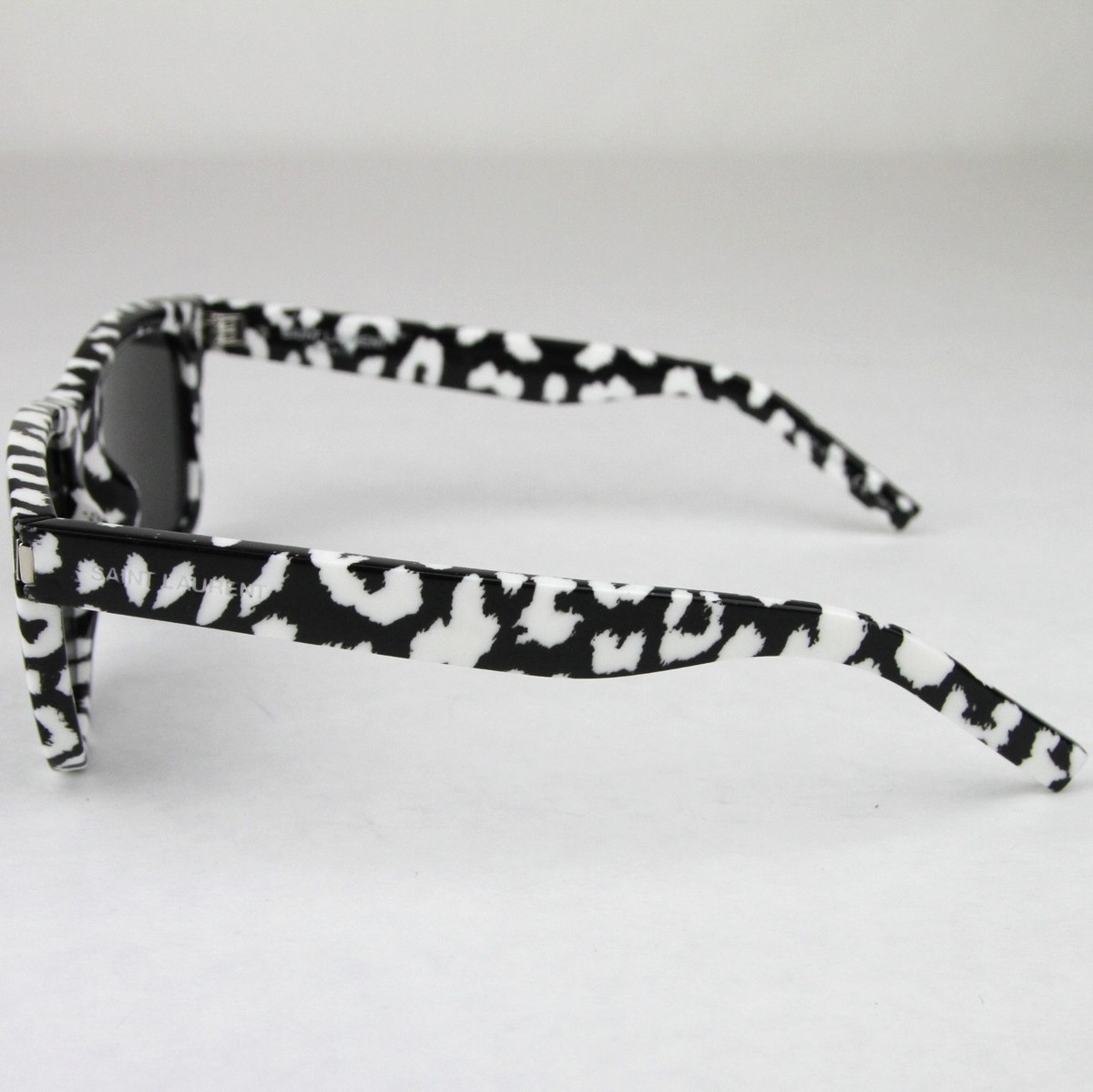 Saint Laurent Black/White Cheetah Print Sunglasses SL 51  display picture 2