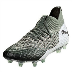 olive green puma boots
