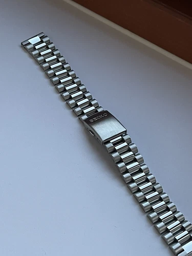 Seiko jubilee 18mm strap bracelet stainless steel with straight lug ends BARGAIN - Picture 7 of 9