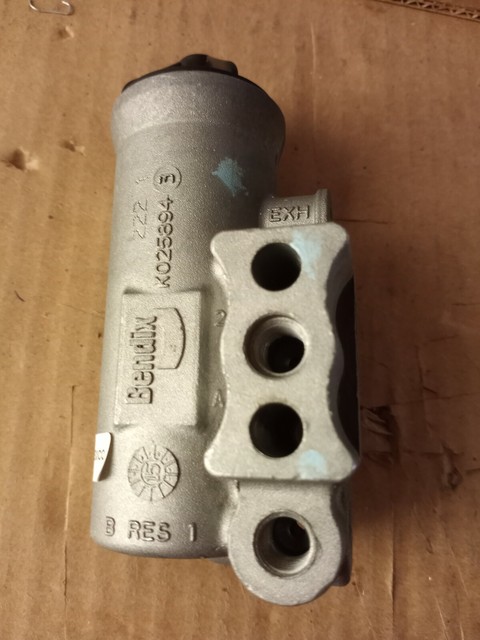 BX275491N 275491 D-2 100-120 PSI Bendix One Governor M9f for sale ...